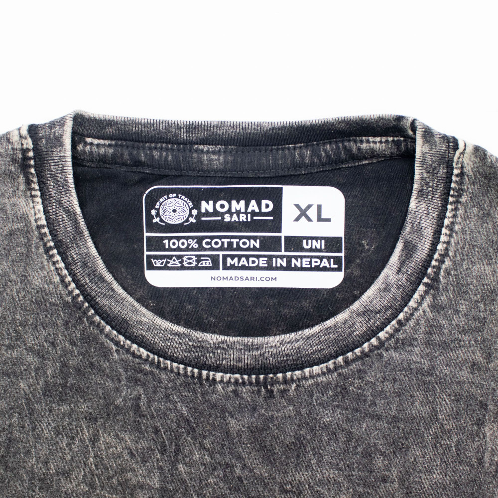 T-shirt en coton délavé Nomad Sari - Boussole de la Vie - Gris anthracite - XL