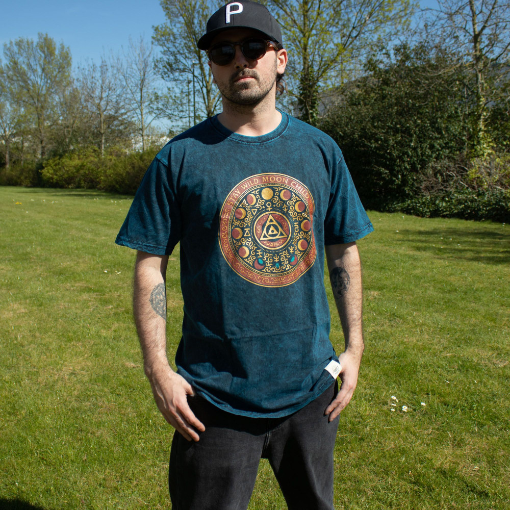 T-shirt en coton délavé Nomad Sari - Stay Wild Moon Child - Bleu - L