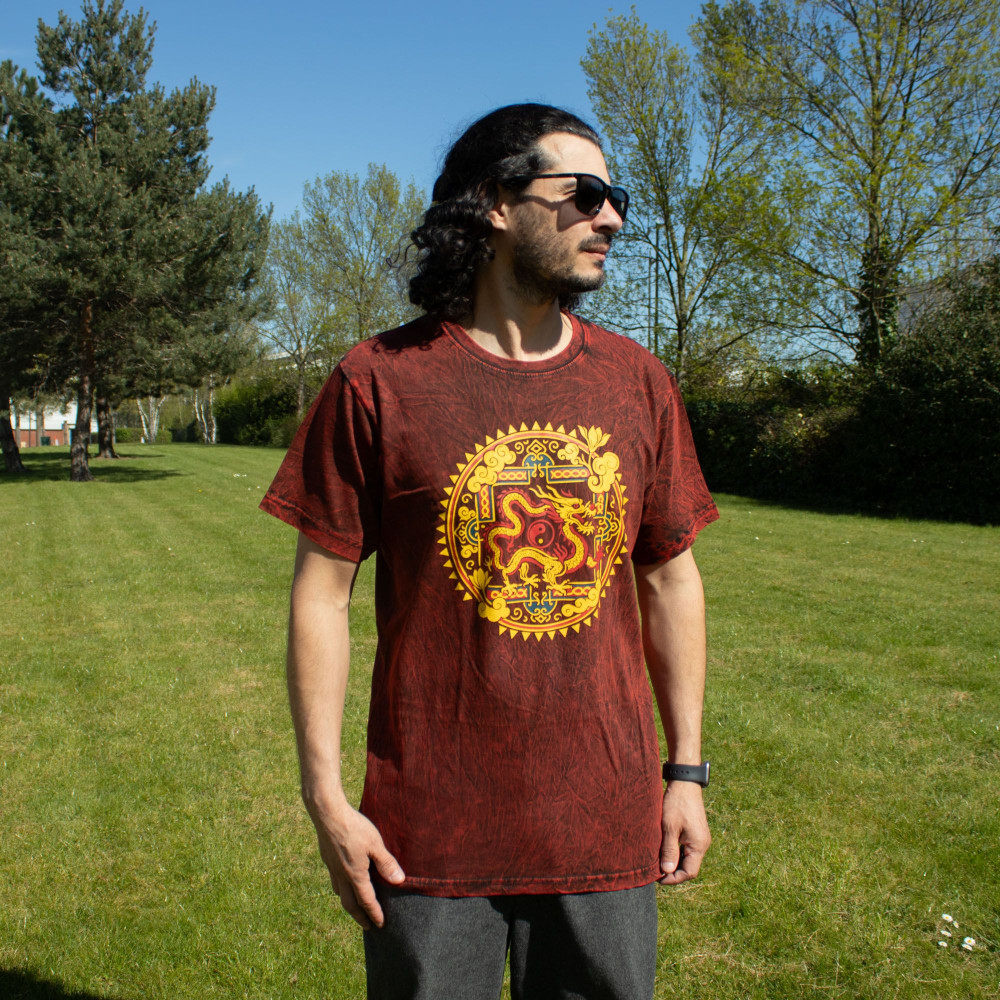 T-shirt en coton délavé Nomad Sari - Mandala Dragon - Bordeaux - Taille M