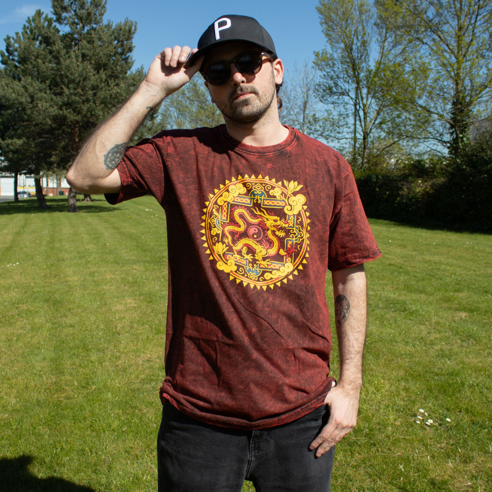 T-shirt Nomad Sari en coton délavé - Mandala Dragon - Bordeaux - L