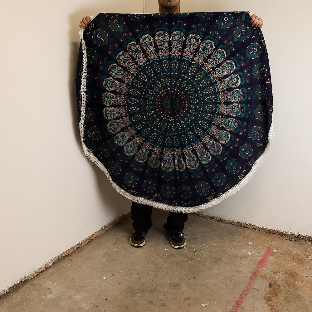 Petit mandala rond en coton (130 cm) - Bleu paon