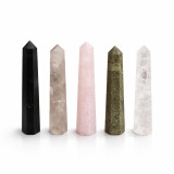 Pointe d'obélisque à six faces en pierre précieuse, environ 11 cm - Quartz clair