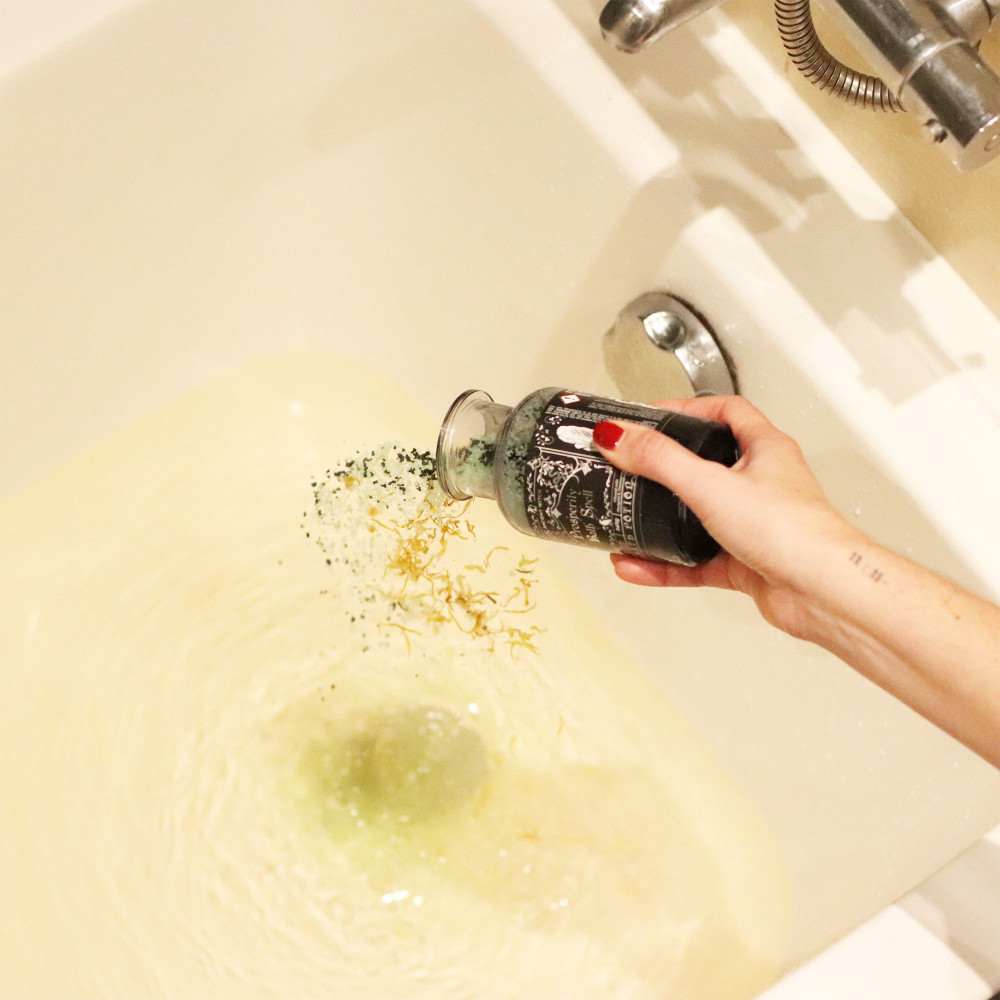 Potion de Bain Rituel Ancient Witch - Aventurine et Amulette en Cristal - Prospérité
