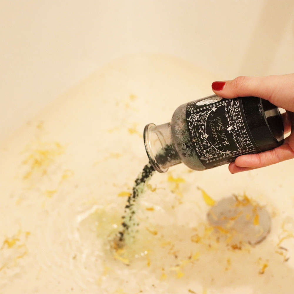 Potion de Bain Rituel Ancient Witch - Aventurine et Amulette en Cristal - Prospérité