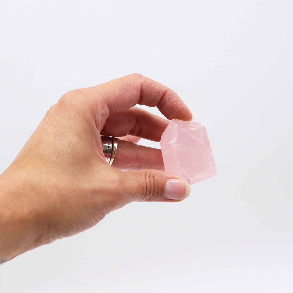 Pointes en Pierre Naturelle 6 cm - Quartz Rose Indien - Lot 0,5 kg