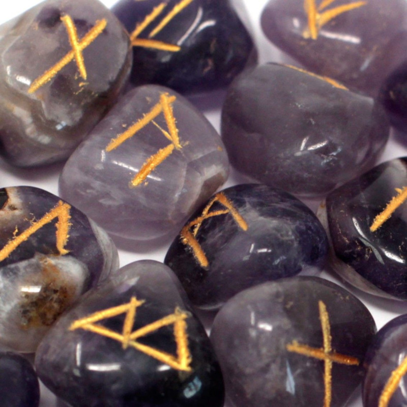 Runes indiennes en pochette - Améthyste