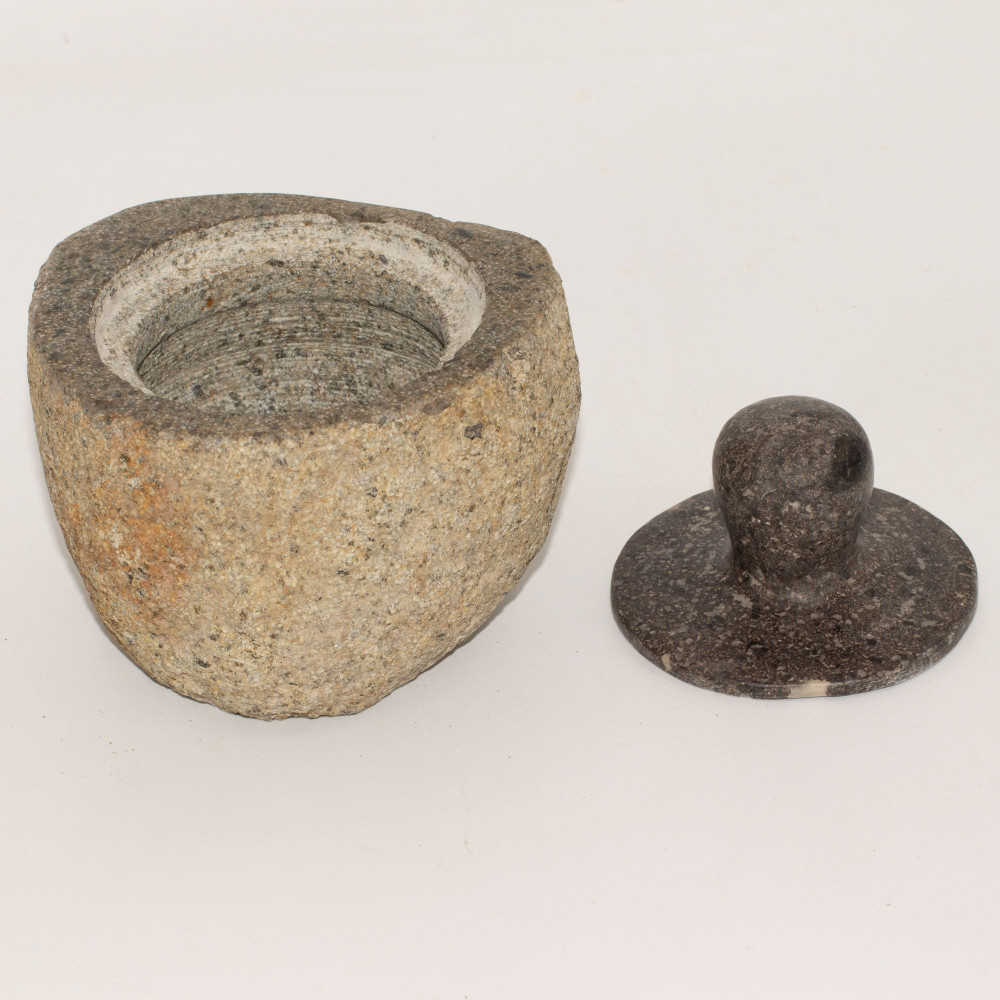 Pot de mise à la terre en pierre de rivière naturelle - Moyen (environ 12 x 8 cm)
