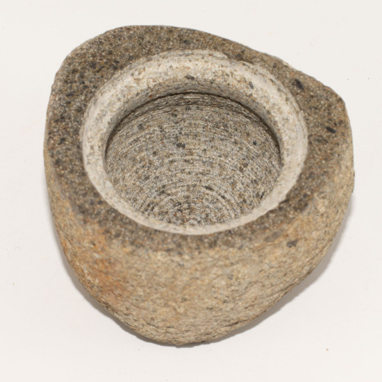 Pot de mise à la terre en pierre de rivière naturelle - Moyen (environ 12 x 8 cm)