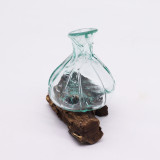 Mini carafe décorative en verre fondu sur bois 24 cm