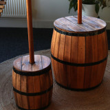 Table d'appoint et support pour parasol en tonneau de bière - Bois naturel 60 x 48,5 cm