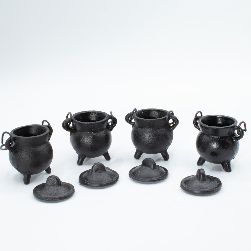 Chaudrons en fonte extra petits 5x7cm