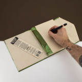 Carnet Lokta Bold Floral - Grand format (21 x 15 cm) - 45 feuilles - Marque-page inclus - Vert mousse
