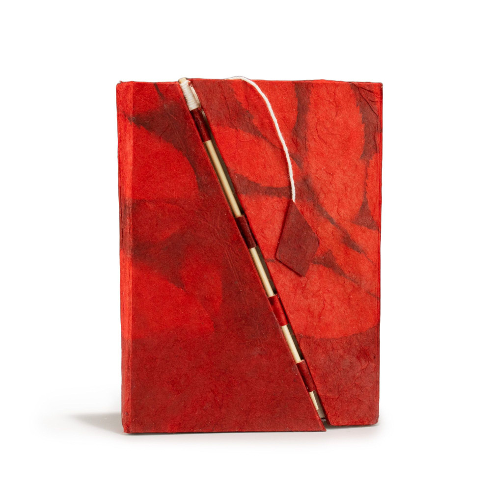 Carnet Lokta Bold Floral à cadenas en bambou - Format moyen (15 x 12 cm) - 45 feuilles - Rubis