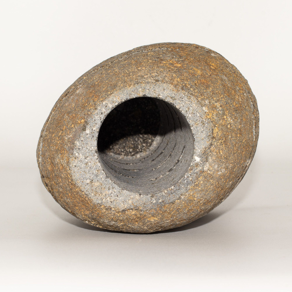 Bougeoir en pierre de rivière naturelle - Pierre dressée taillée (10x13x22cm)