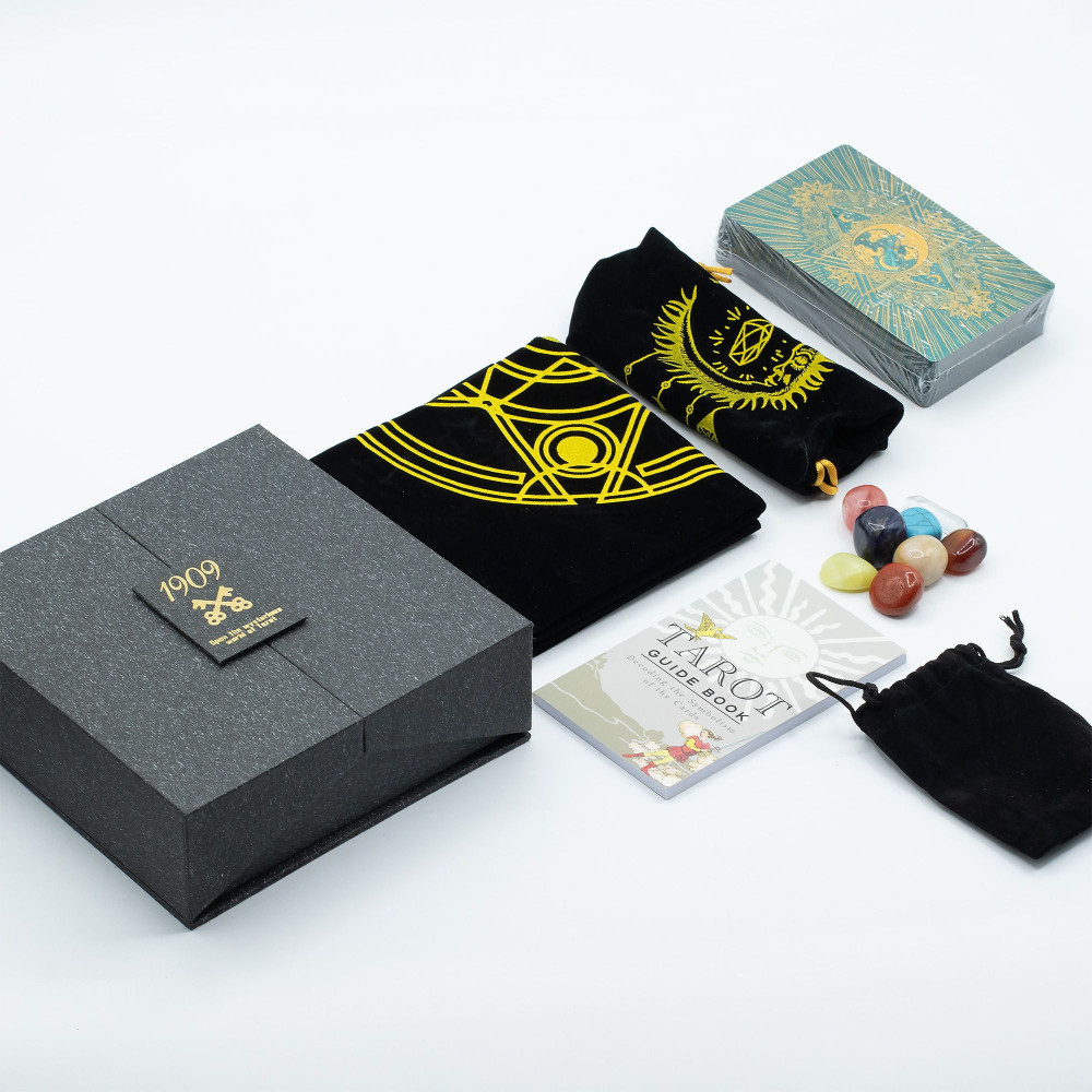 Coffret cadeau de tarot avec feuille d'or et turquoise