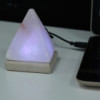 Lampe de sel USB Pyramide BLANCHE de qualité - 9 cm (multicolore)