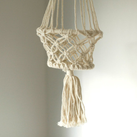 Manique en macramé - Petit pot simple