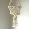 Manique en macramé - Petit pot simple