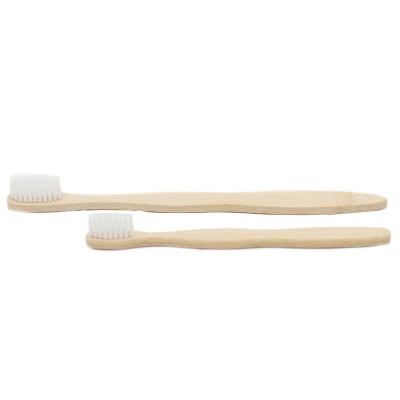 Brosse à dents en bambou pack familial (2xadultes et 2xenfants)