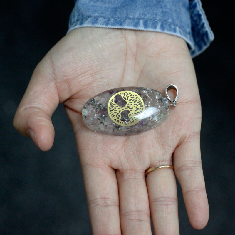 Pendentif Orgonite Power - Chakra Ovale à 7 Pierres avec Arbre