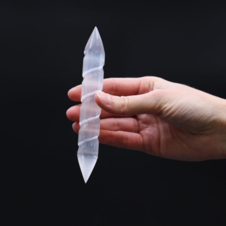 Baguettes spirales en sélénite - 16 cm (pointez les deux extrémités)