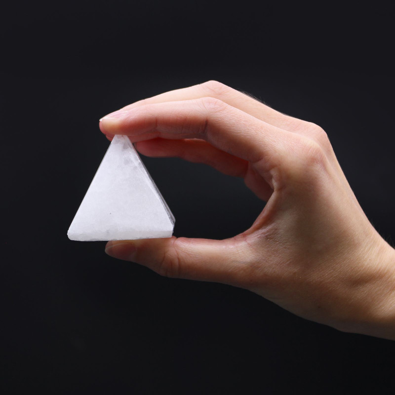 Pyramide de sélénite - 5 cm