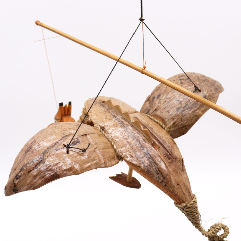 Mobile Dragon Noix de Coco Naturelle 37cm