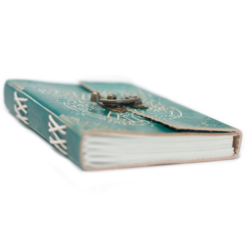 Carnet de notes en cuir vert Peace avec cadenas (18 x 13 cm)