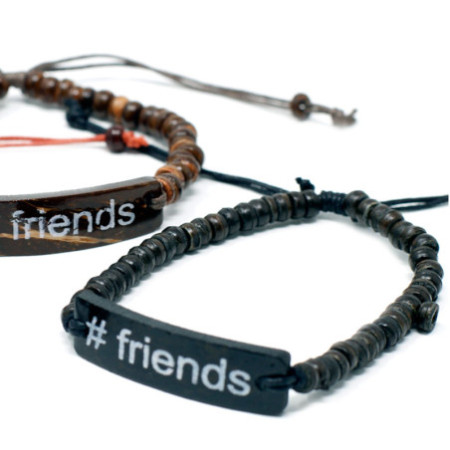 Bracelet avec slogan Coco - #Amis