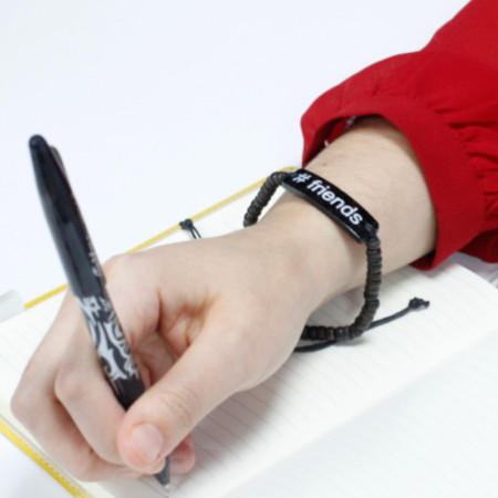Bracelet avec slogan Coco - #Amis