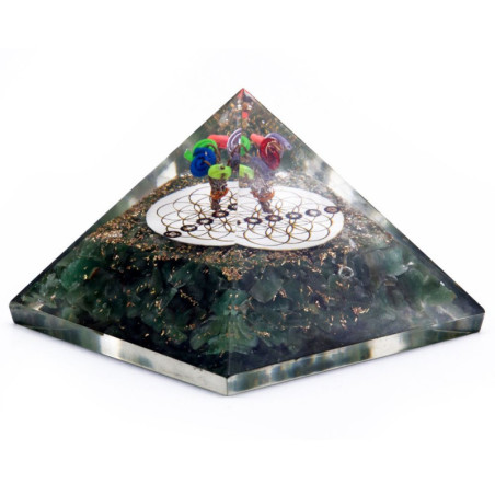Pyramide d'orgonite - Acéturine verte et Fleur de vie - 70 mm