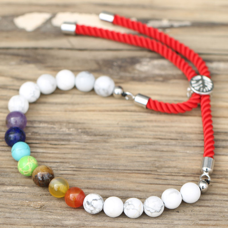 Bracelet en fil rouge royal plaqué argent 925 avec pierres précieuses - Chakra Howlite blanche