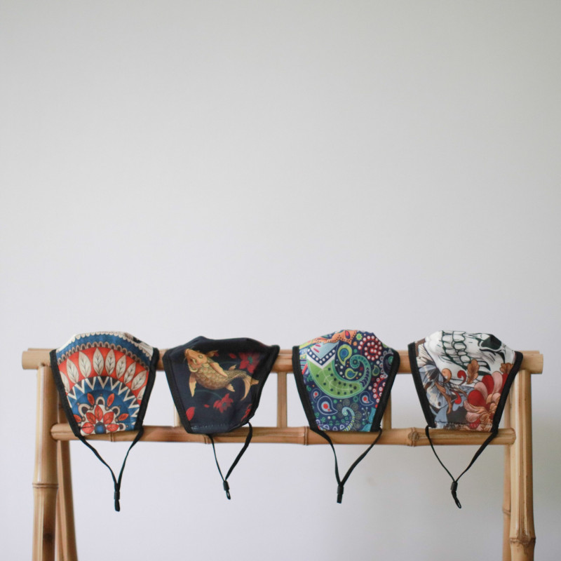 Masque réutilisable tendance et Calavera coloré (adulte)