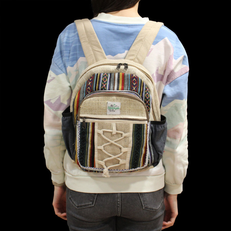 Petit sac à dos en chanvre - Style corde et poches