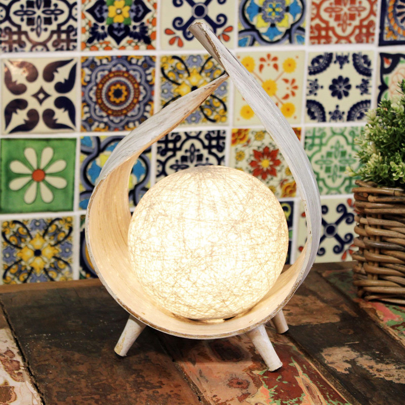 Lampe en noix de coco naturelle - Enveloppe blanchie à la chaux