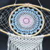 Capteur de rêves de protection - Grand œil en macramé bleu/blanc/rose