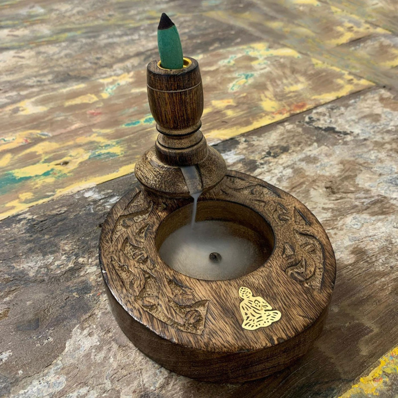 Brûleur à refoulement en bois de manguier SM - Bouddha en laiton