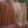 Statue de Bouddha sculptée à la main - 30 cm Main vers le bas