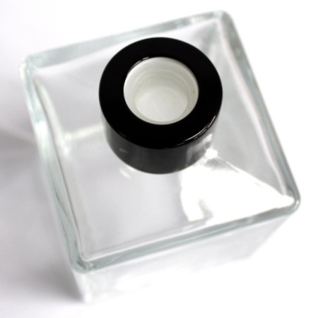 Bouteille carrée et couvercle diffuseur - 200 ml